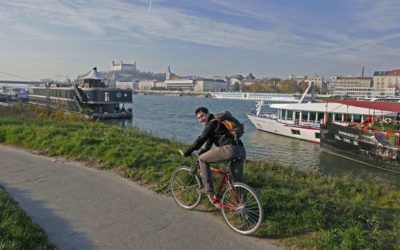 bike tour Bratislava guide