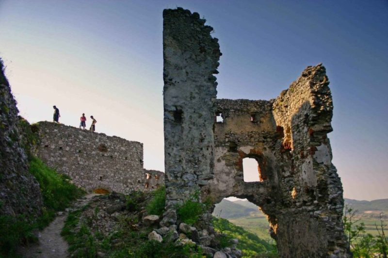 castle ruins tour near bratislava