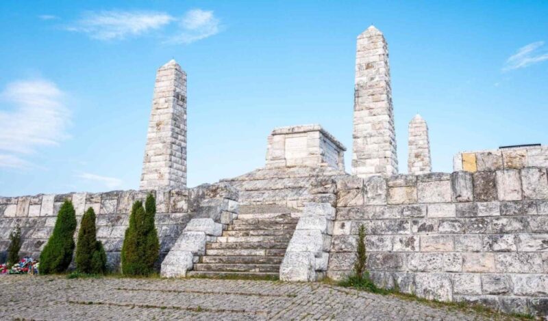 Stefanik Tomb Mohyla Slovakia